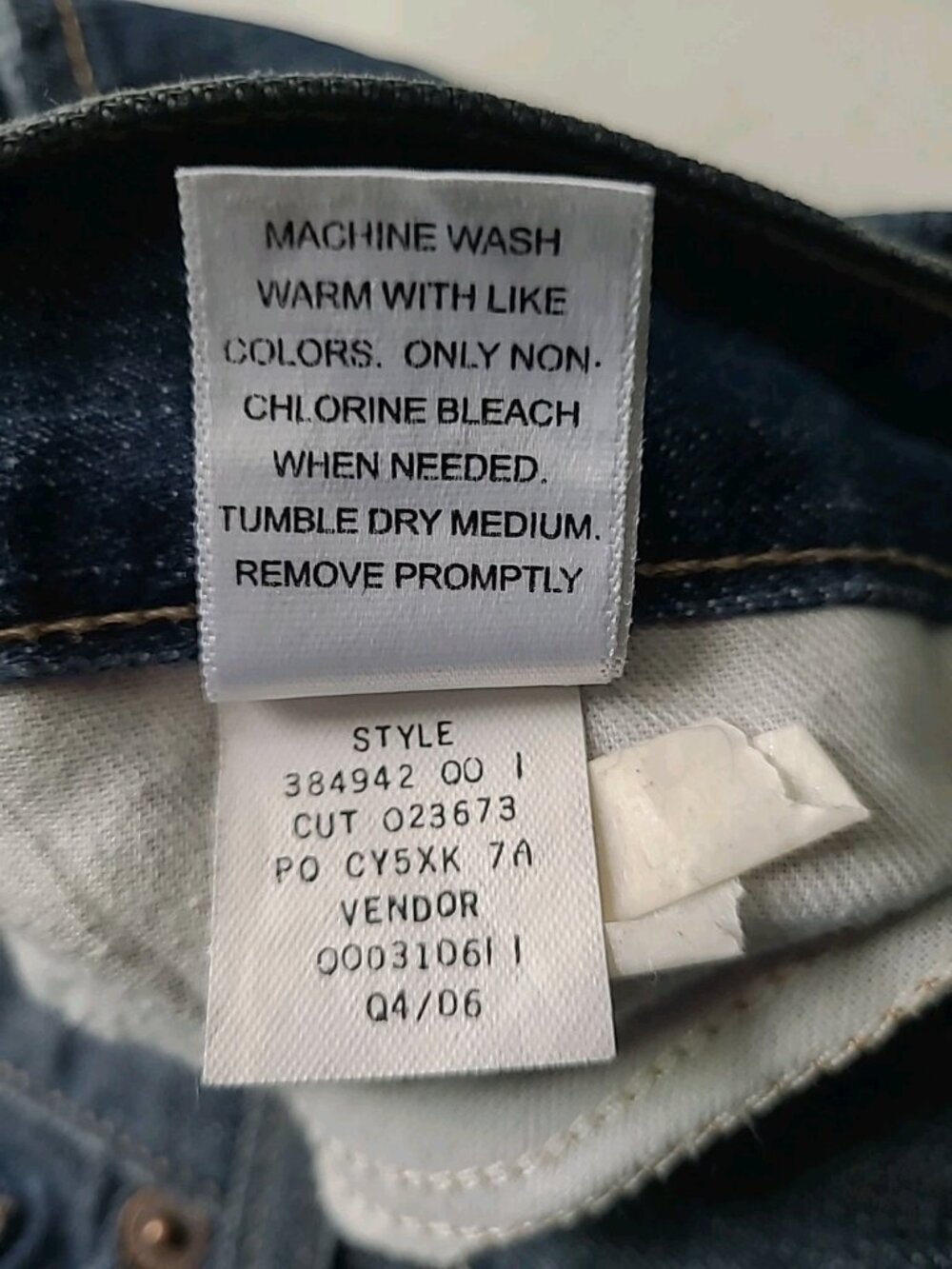 Old Navy Womens OG Loose Jeans 14 Long Blue Dark Wash Low Rise Retro Y2k - Picture 12 of 16